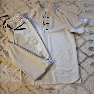 men's Jedi Sand- Scrub Pants -S/Jedi Sand & Mandarin Collar Scrub Top-S/JediSand